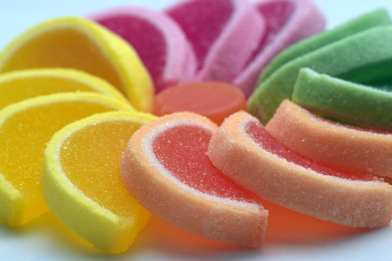 Welche gesunden Alternativen gibt es zu raffiniertem Zucker?